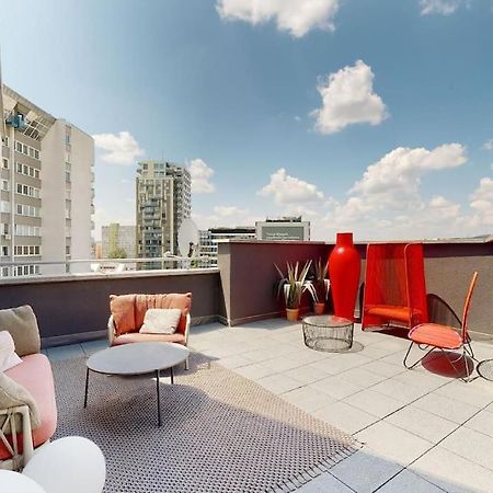 Stylovy Loft S Ohromnou Terasou Apartment Bratislava Bagian luar foto