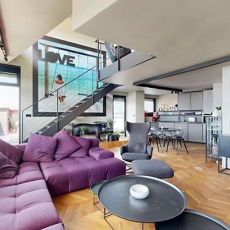 Stylovy Loft S Ohromnou Terasou Apartment Bratislava Bagian luar foto