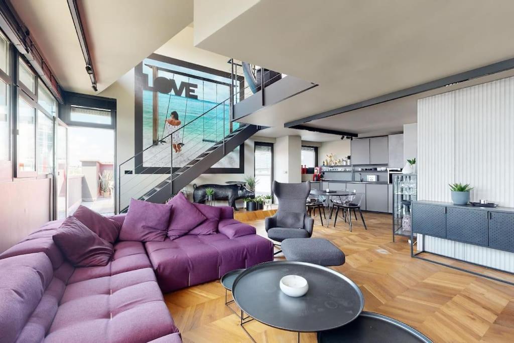 Stylovy Loft S Ohromnou Terasou Apartment Bratislava Bagian luar foto